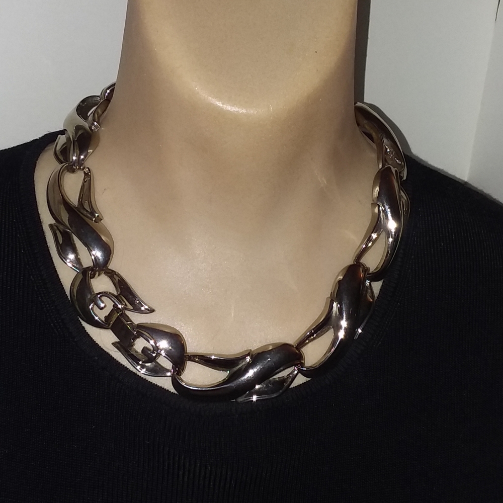 1970 Silver Modernist Choker Necklace